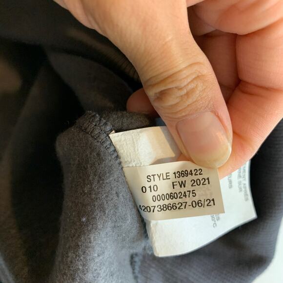 Under Armour Sweatshirt Womens 1X Plus Rival Fleece Loose Iridescent Logo Hoodie - Picture 12 of 14